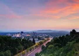 Asheville by SeanPavonePhoto - Fotolia.com