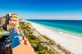 Panama Beach by Ruth P. Peterkin - Fotolia.com