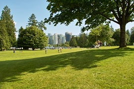 Stanley Park in Vancouver by owl_post - Fotolia.com