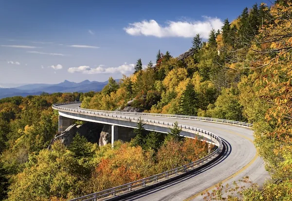 Blue Ridge Parkway North Carolina - Linn Cove Viaduct