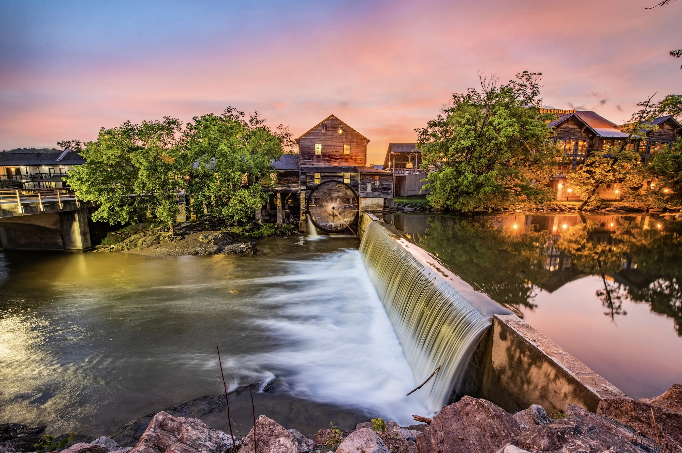Tennessee - Pigeon Forge - Old Mill